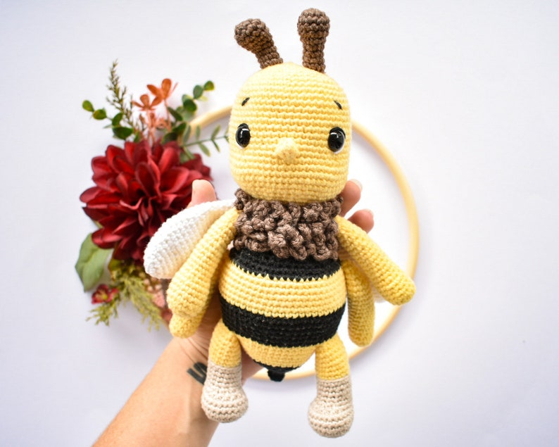 Bentemare CROCHET PATTERN - Barney the Bumble Bee