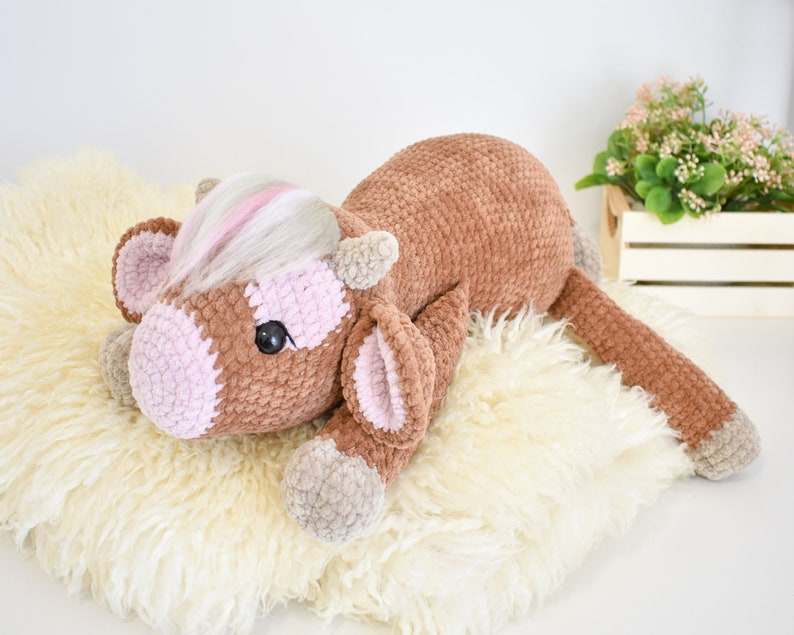 Bentemare Crochet Pattern – Chloe the Calf